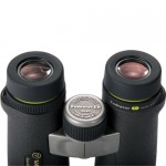 Vanguard Endeavor ED 1042 Binocular Roof Prism Type